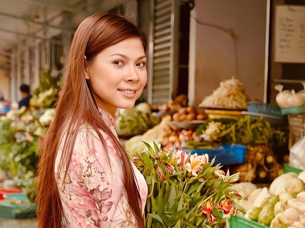 Nghệ sĩ nặng lòng nhưng vẫn gửi tinh thần lạc quan khi TPHCM giãn cách - 4 Nghệ sĩ nặng lòng nhưng vẫn gửi tinh thần lạc quan khi TPHCM giãn cách - 4