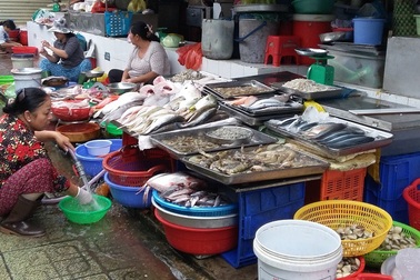 Thực phẩm tươi sống còn nhiều mối nguy