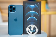 iPhone 12 Pro Max chính hãng khan hàng, máy xách tay tăng vài triệu đồng