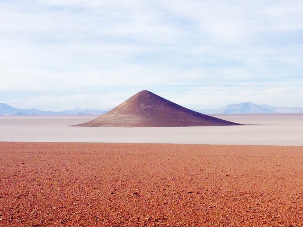 Cono de Arita - Kim tự tháp tự nhiên bí ẩn nhất thế giới ở Argentina - 1 Cono de Arita - Kim tự tháp tự nhiên bí ẩn nhất thế giới ở Argentina - 1