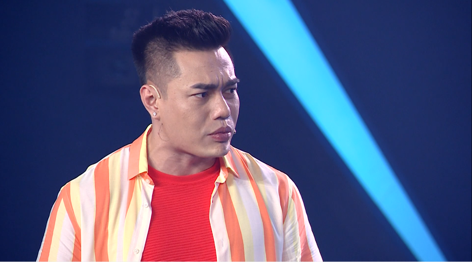 Kim Tử Long hỏi sốc thẳng mặt Lê Dương Bảo Lâm: “Em mới sửa gì nữa?” - 1 Kim Tử Long hỏi sốc thẳng mặt Lê Dương Bảo Lâm: “Em mới sửa gì nữa?” - 1