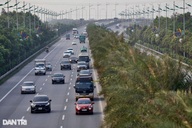 Hà Nội phân luồng đường Võ Nguyên Giáp để sửa chữa hệ thống chiếu sáng