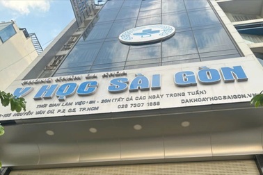 TPHCM: Giải cứu thai phụ bị phòng khám "moi tiền" ngay trên bàn mổ