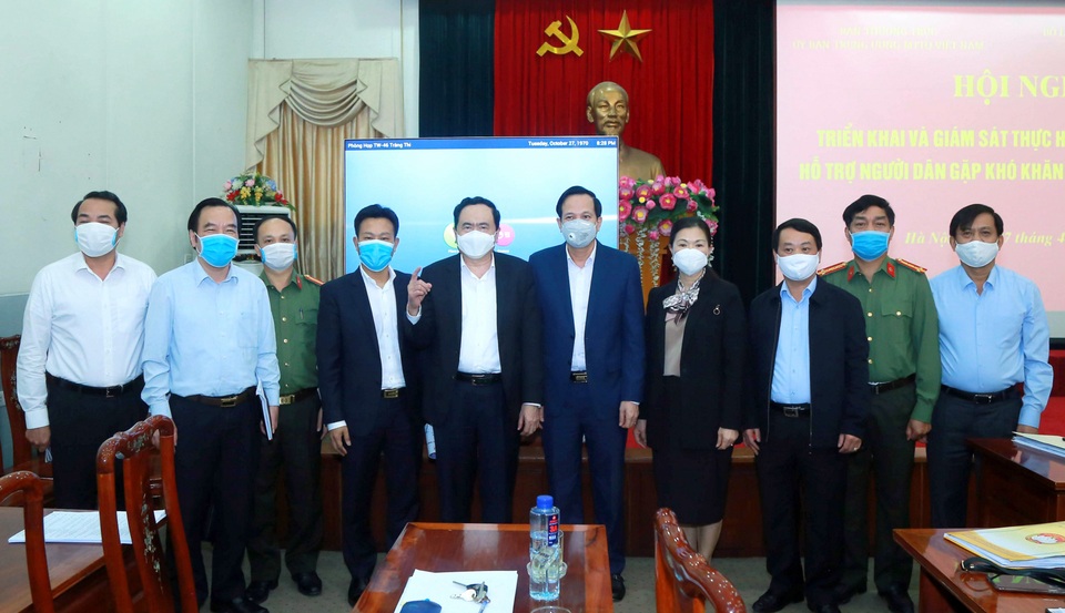 Bộ trưởng Đào Ngọc Dung: Khẩn trương hỗ trợ dân, đó là mệnh lệnh trái tim - 4 Bộ trưởng Đào Ngọc Dung: Khẩn trương hỗ trợ dân, đó là mệnh lệnh trái tim - 4