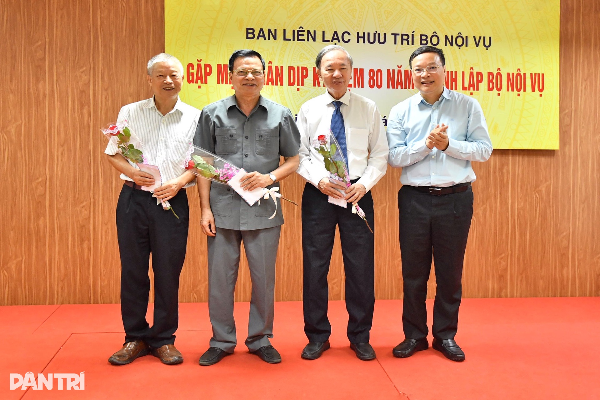 Bộ Nội vụ tiếp nối truyền thống thực hiện nhiệm vụ đại sự quốc gia - 11 Bộ Nội vụ tiếp nối truyền thống thực hiện nhiệm vụ đại sự quốc gia - 11