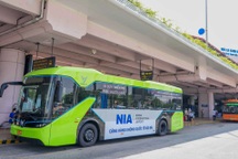 Sân bay Nội Bài có xe buýt điện miễn phí kết nối 2 nhà ga