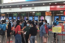 80.000 khách đang ở “điểm nóng” Đà Nẵng, cần ít nhất 4 ngày để giải tỏa