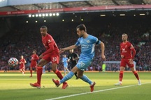Thống kê gây sốc ở cuộc đua vô địch giữa Man City và Liverpool