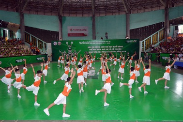 Tưng bừng Hội thi thể dục buổi sáng, giữa giờ và võ cổ truyền 2018