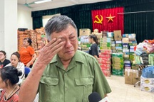 Những tấm lòng "vàng" tiếp sức cho các nạn nhân trong vụ cháy chung cư mini