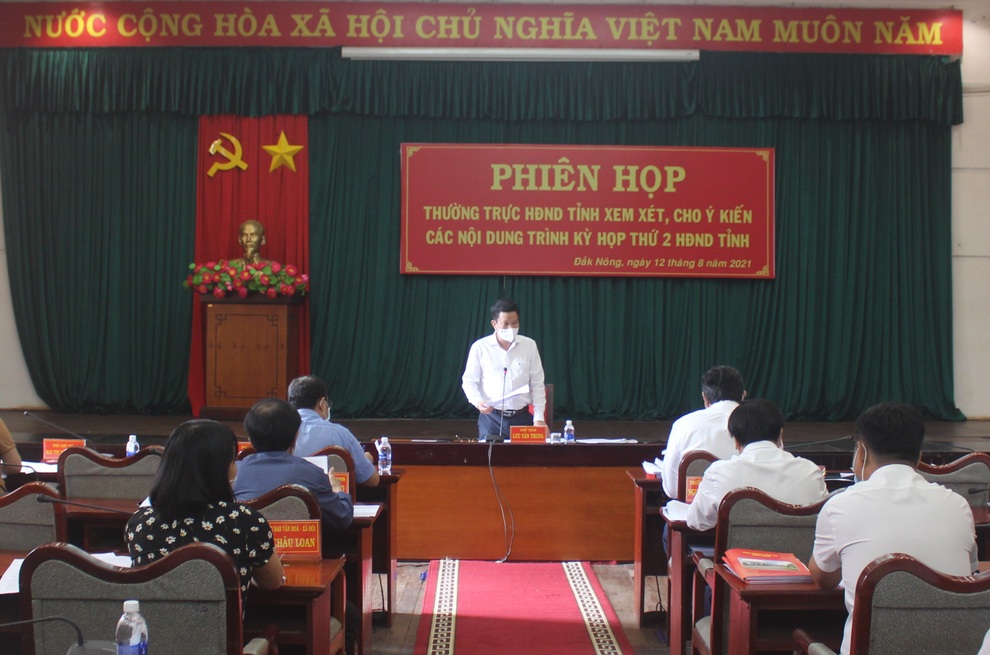 Hỗ trợ người khó khăn do dịch Covid-19 phải bằng cả tấm lòng - 5 Hỗ trợ người khó khăn do dịch Covid-19 phải bằng cả tấm lòng - 5