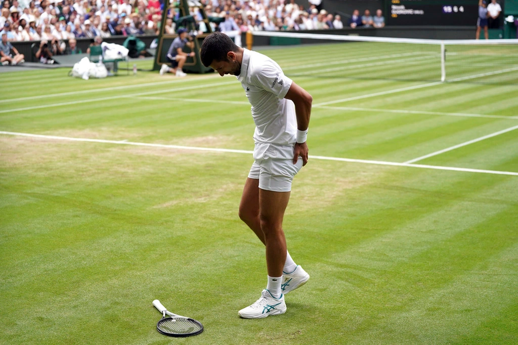 Djokovic trở lại nước Mỹ, sẵn sàng soán ngôi số một thế giới của Alcaraz - 1 Djokovic trở lại nước Mỹ, sẵn sàng soán ngôi số một thế giới của Alcaraz - 1