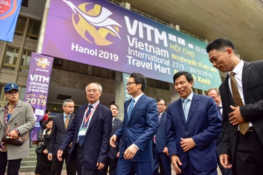 Hàng nghìn tour giảm giá đặc biệt trong ngày khai mạc Hội chợ Du lịch lớn nhất năm