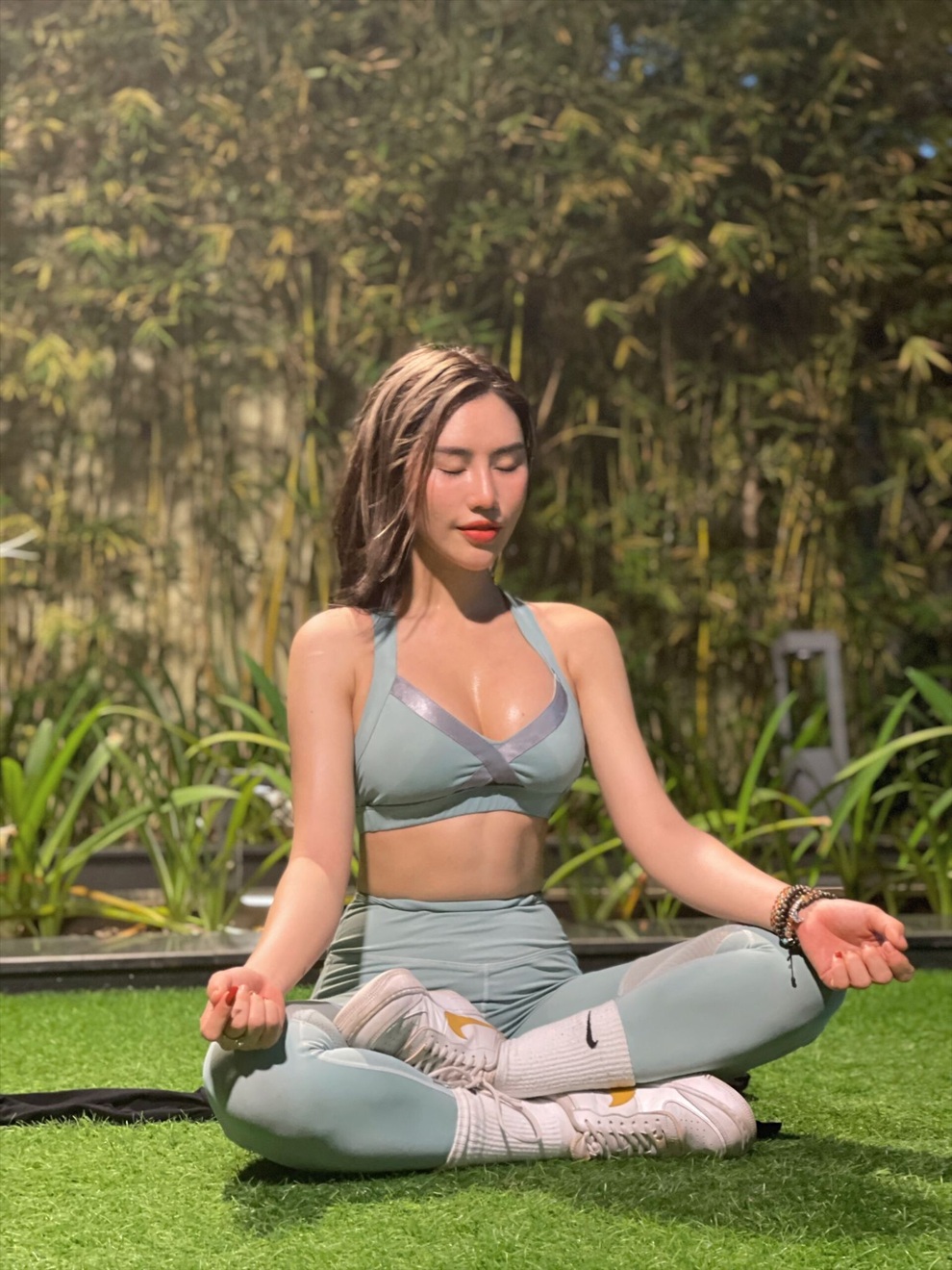 Nữ gymer gợi cảm hâm mộ bóng đá, muốn làm bạn gái của cầu thủ - 3 Nữ gymer gợi cảm hâm mộ bóng đá, muốn làm bạn gái của cầu thủ - 3