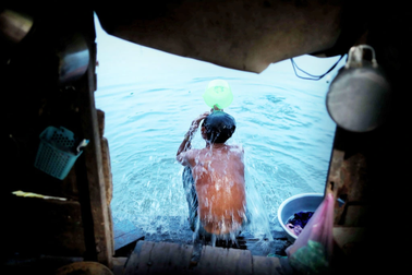 ĐBQH miền núi cũng giật mình vì cảnh bi thương của người không quốc tịch