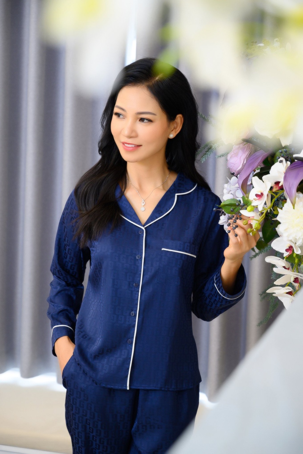 Lý do phụ nữ hiện đại yêu thích thời trang mặc nhà cao cấp MSmile - 2 Lý do phụ nữ hiện đại yêu thích thời trang mặc nhà cao cấp MSmile - 2