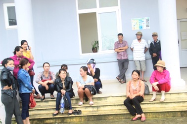 Vụ sản phụ lạnh ngắt sau sinh mổ: Chăm sóc bệnh nhân sau mổ chưa tốt