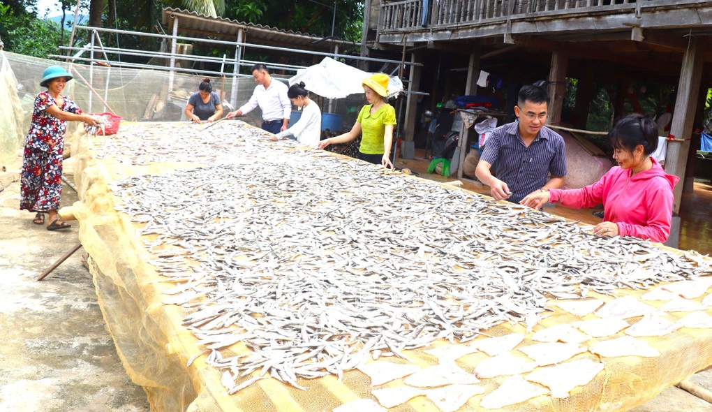 Học Bác ở Nậm Mạ - 1 Học Bác ở Nậm Mạ - 1