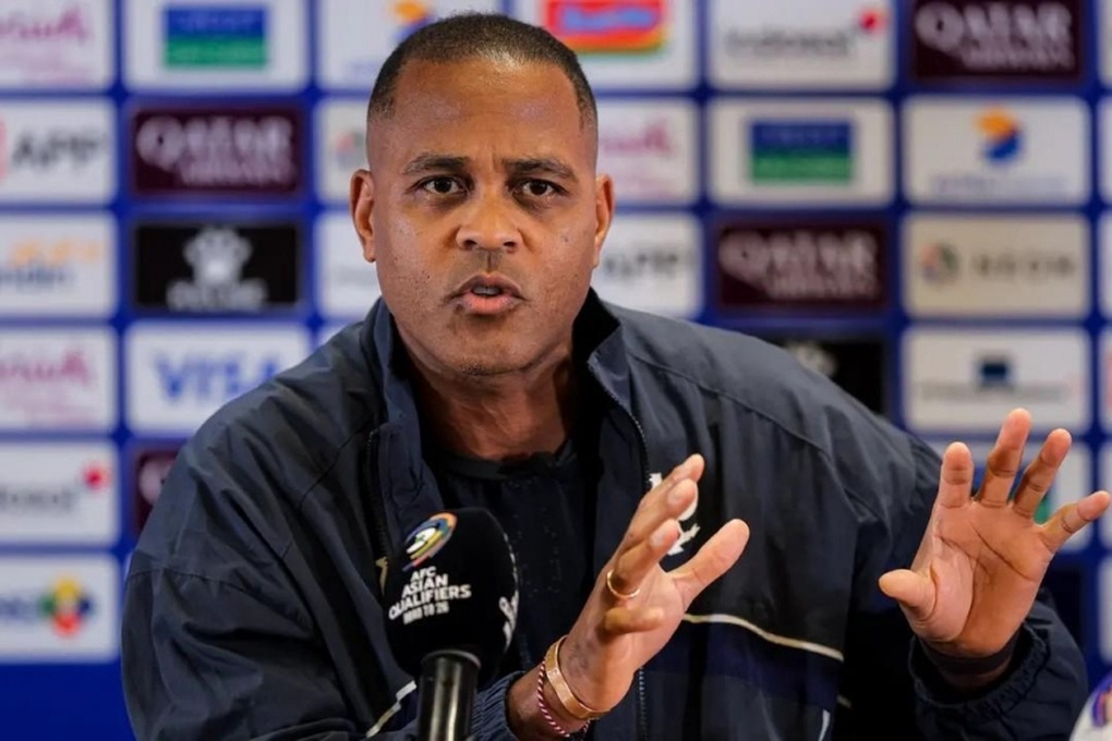HLV Kluivert nói điều bất ngờ sau thảm bại của Indonesia - 1 HLV Kluivert nói điều bất ngờ sau thảm bại của Indonesia - 1