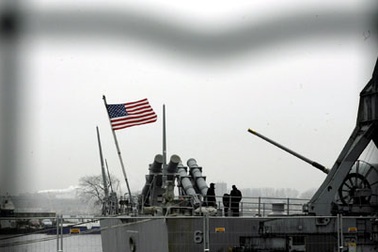 Tàu đánh chặn tên lửa Mỹ đến Biển Đen, Nga lo ngại