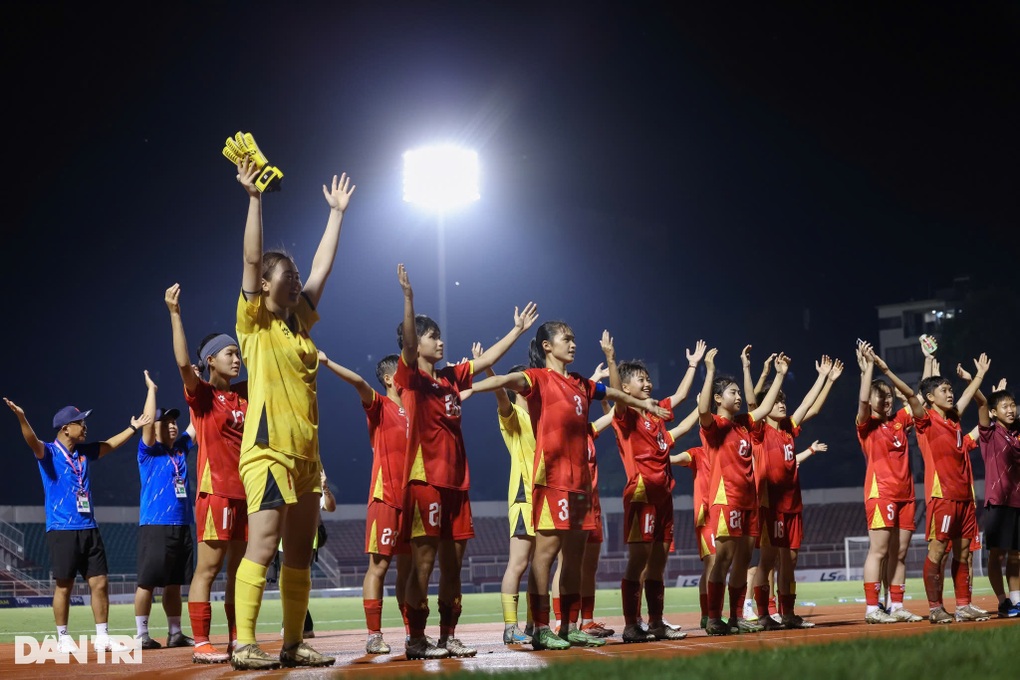 Thắng Indonesia, U19 nữ Việt Nam gặp Thái Lan ở trận chung kết - 3