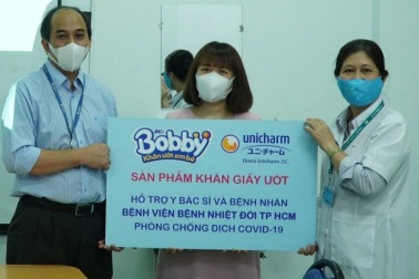 Bobby chung tay đẩy lùi dịch bệnh, sát cánh cùng tuyến đầu chống dịch