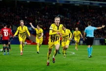 Dortmund ngược dòng đầy bản lĩnh, giành quyền vào tứ kết gặp Barcelona