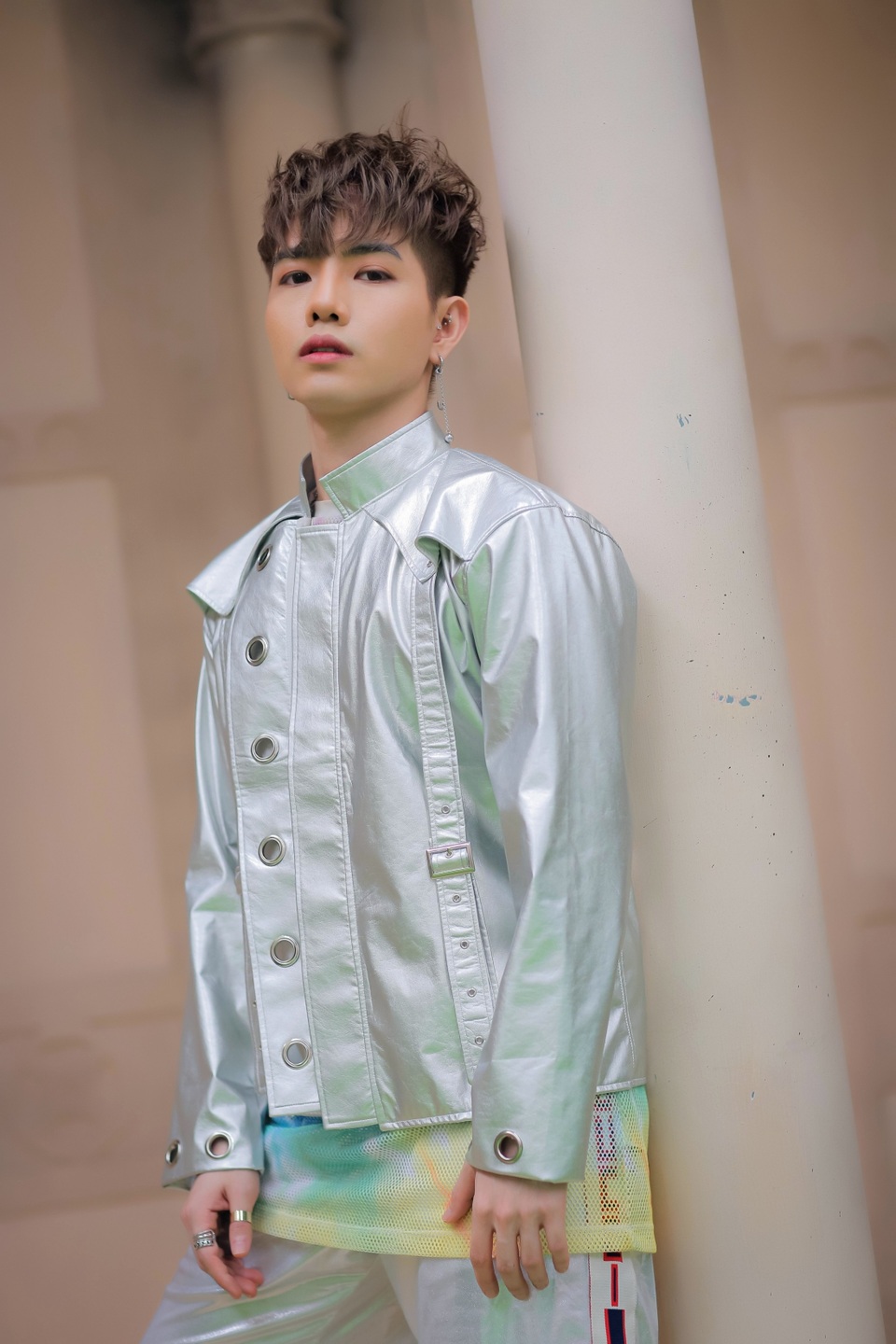 GiGun dành hết tiền tiết kiệm để làm MV - 2 GiGun dành hết tiền tiết kiệm để làm MV - 2