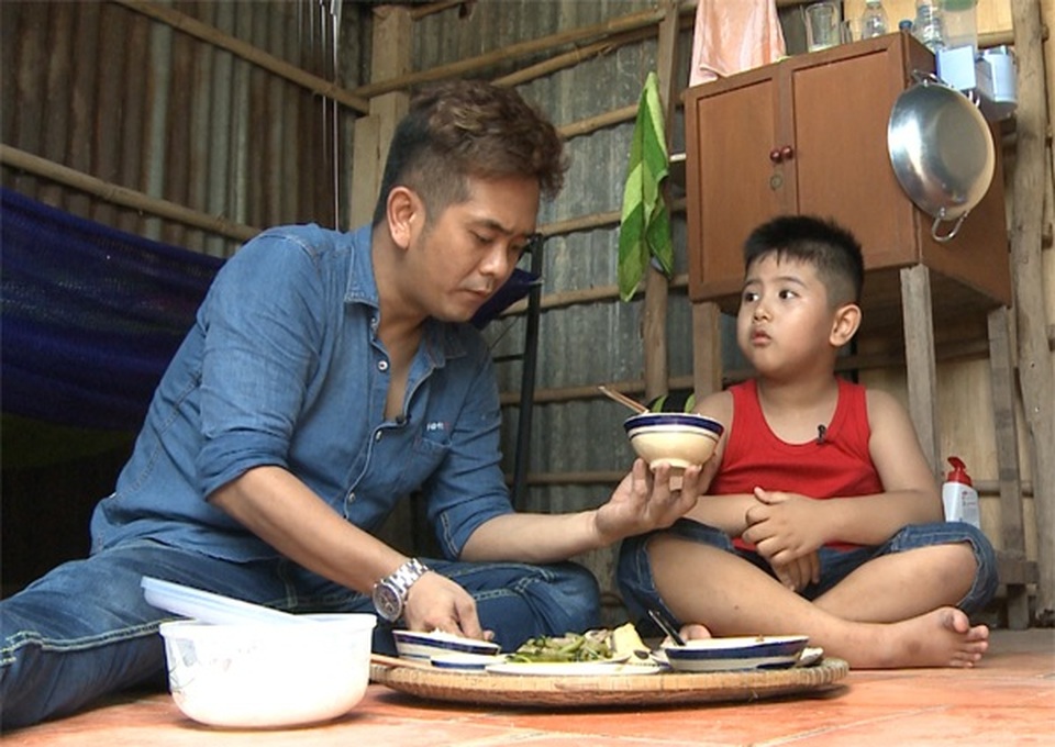 Bé An Đất phương Nam: Sống độc thân ở tuổi 37, khó kiếm người yêu - 3 Bé An Đất phương Nam: Sống độc thân ở tuổi 37, khó kiếm người yêu - 3