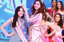 Người đẹp thi “chui” sẽ bị cấm xuất cảnh