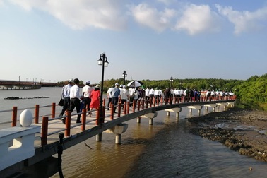 Học sinh, giáo viên Cà Mau được ưu đãi khi vào khu du lịch Mũi Cà Mau