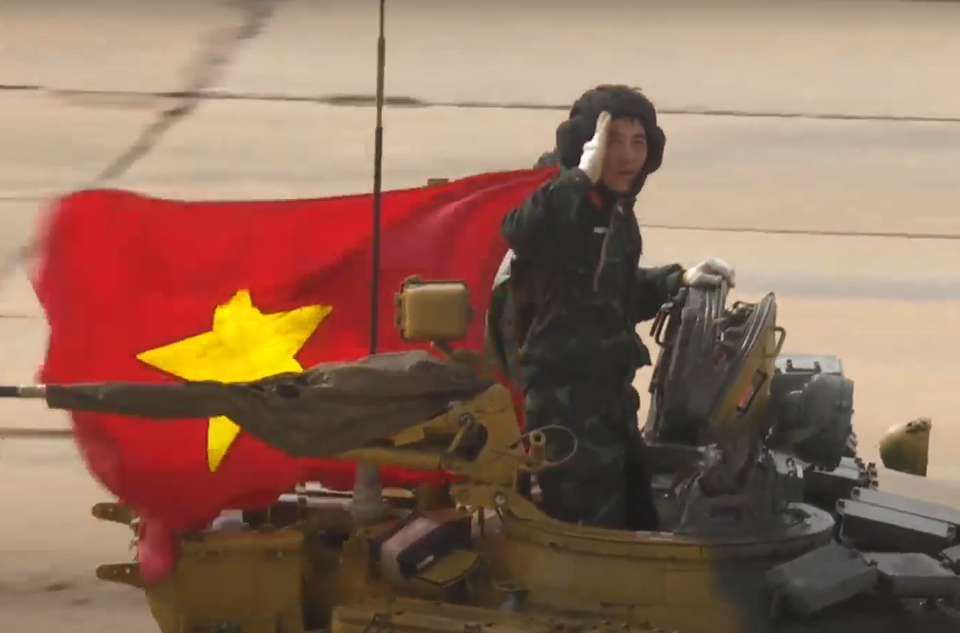 Xe tăng Việt Nam về nhì trong trận thi đấu thứ 3 tại Army Games - 1 Xe tăng Việt Nam về nhì trong trận thi đấu thứ 3 tại Army Games - 1
