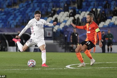 Real Madrid thua sốc Shakhtar Donetsk tại Bernabeu