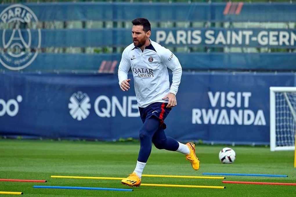 Động thái vô cùng bất ngờ của PSG với Messi - 2 Động thái vô cùng bất ngờ của PSG với Messi - 2
