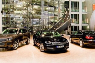 Volkswagen lập kỉ lục doanh số 