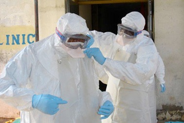 LHQ: Chỉ còn 45 ngày để chiến đấu với Ebola
