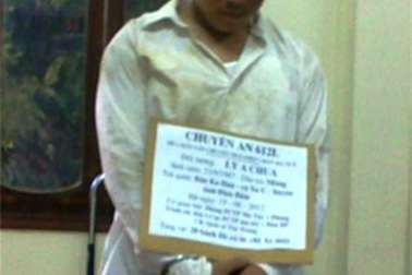 "Gắn" trong người 20 bánh heroin