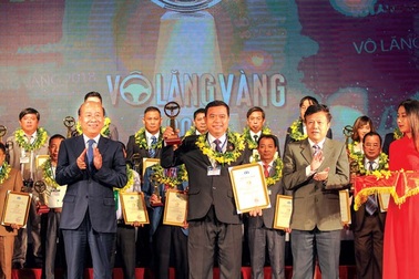 Vinh danh 43 tài xế lái xe an toàn tuyệt đối trong năm 2018