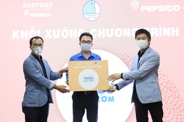 Pepsico cùng Hội liên hiệp Thanh niên Việt Nam trao “Triệu Bữa Cơm” mùa Covid 19