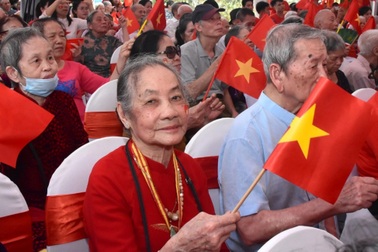 “Ký ức mùa thu" lan tỏa niềm tự hào dân tộc của lớp người cao tuổi