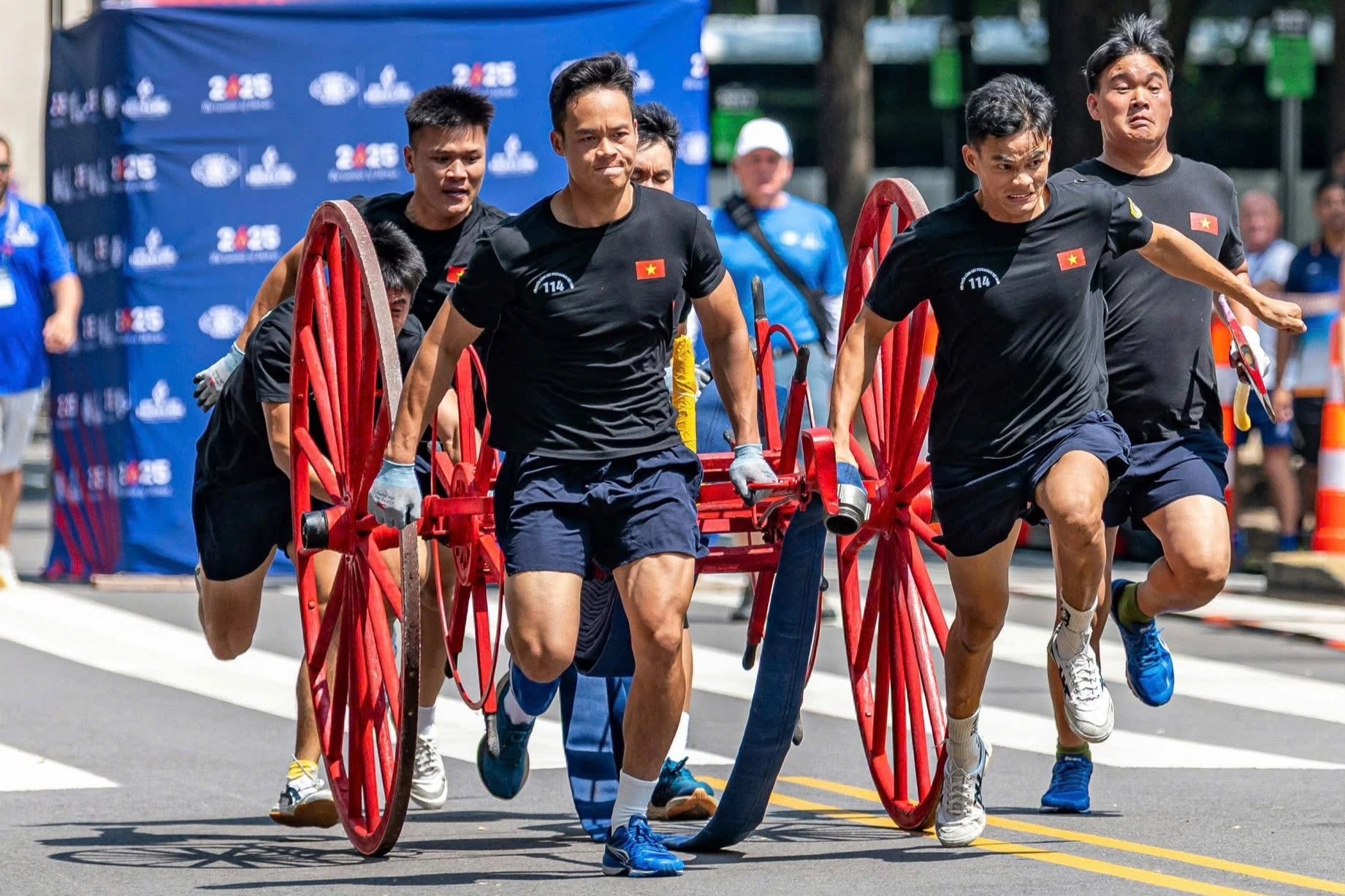 Thượng úy “Mặt Sắt” và những đêm lặn tìm nạn nhân dưới đáy sông - 6