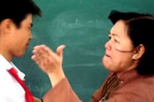 Phạt 30 triệu đồng giáo viên đánh học sinh: Khó khăn khi áp dụng