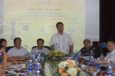 Vinh danh “vì sự phát triển nông nghiệp, nông dân, nông thôn” 