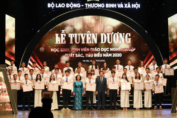 Cổng TTĐT Bộ Lao động- Thương binh và Xã hội Anh-9a---2796.jpg