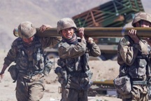 Trung Quốc tập trận ban đêm, đưa khí tài hiện đại sát biên giới Ấn Độ