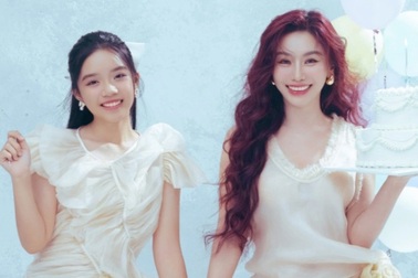 MC Anh Thơ lo lắng vì con gái gặp sự cố khi tham gia trại hè ở Mỹ