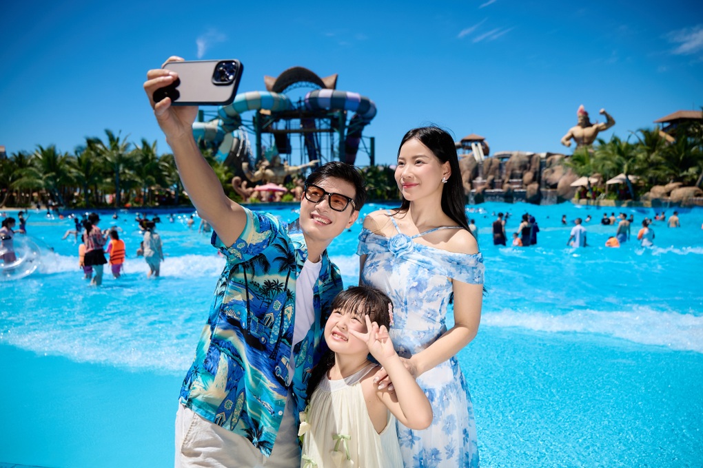Sun World Sam Son устанавливает одинаковую цену билета в 250 000 донгов для взрослых и детей по всей стране - 1 Sun World Sam Son áp dụng đồng giá vé 250.000 đồng cho người lớn và trẻ em toàn quốc - 1