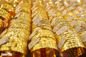 "Nhà vàng" tăng mạnh giá thu mua vàng miếng SJC