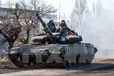 Quân đội Ukraine tấn công các cứ điểm ở Donetsk và Lugansk