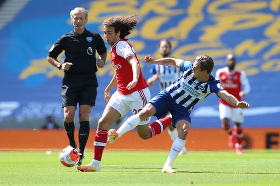 Nhìn lại trận thua đau đớn của Arsenal trên sân Brighton - 3 Nhìn lại trận thua đau đớn của Arsenal trên sân Brighton - 3